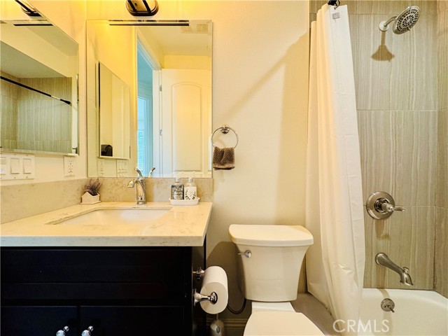 Detail Gallery Image 11 of 35 For 118 N Allen Ave #5,  Pasadena,  CA 91106 - 3 Beds | 3 Baths