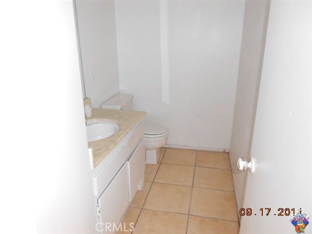 38023 20th E Street, Palmdale CA: https://media.crmls.org/medias/4dbfb27b-3f88-4b05-9054-a21010593bc2.jpg