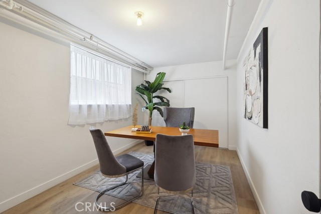 6101 Fulton Avenue, Van Nuys CA: https://media.crmls.org/medias/4dbff212-f192-4baf-8b4c-00fd59dbad81.jpg