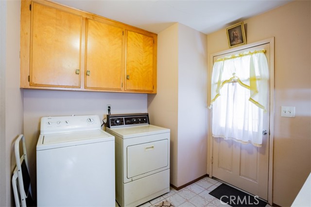 2405 Vail Avenue, Redondo Beach, California 90278, 3 Bedrooms Bedrooms, ,2 BathroomsBathrooms,Residential,Sold,Vail,DW23132215