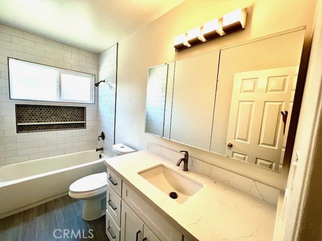 Detail Gallery Image 12 of 21 For 1042 E Almond Ave, Orange,  CA 92866 - – Beds | – Baths