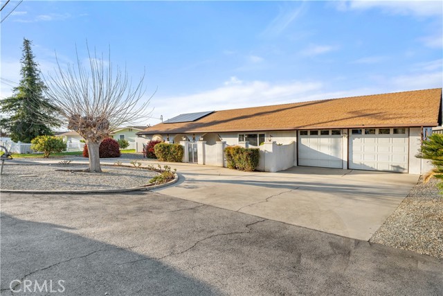 31840 Florida Street, Redlands CA: https://media.crmls.org/medias/4dc1c121-9ec4-4ff6-a6fb-326a7af44c46.jpg