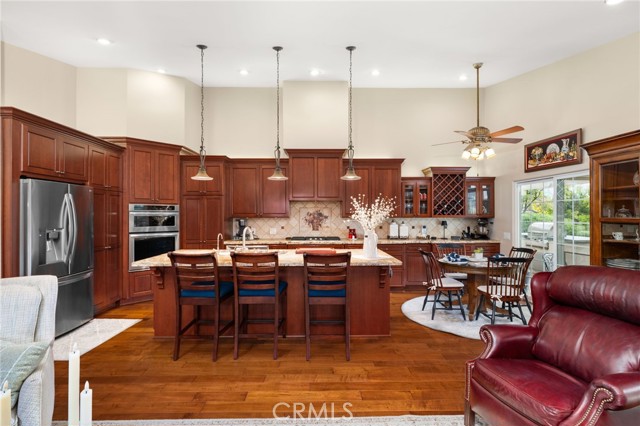 Detail Gallery Image 19 of 53 For 1124 Peppertree, Upland,  CA 91784 - 4 Beds | 2 Baths