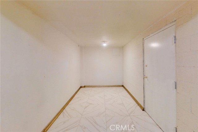 Detail Gallery Image 33 of 44 For 24114 Wildwood Canyon Rd, Newhall,  CA 91321 - 5 Beds | 4 Baths