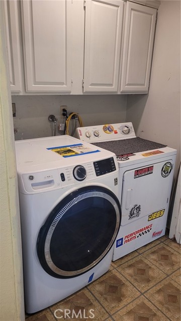 1100 E 215th Place, Carson CA: https://media.crmls.org/medias/4dc30695-ce24-4015-b74c-4b853fdc6584.jpg