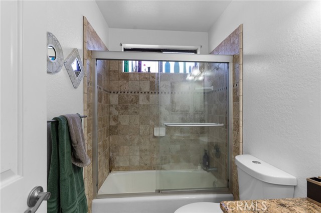 20071 Serrano, Apple Valley CA: https://media.crmls.org/medias/4dc3611e-584e-4d0e-8ad0-251b6c5cea56.jpg