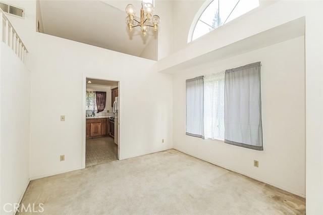 Detail Gallery Image 10 of 44 For 9659 N Shenandoah, Fresno,  CA 93720 - 3 Beds | 3 Baths