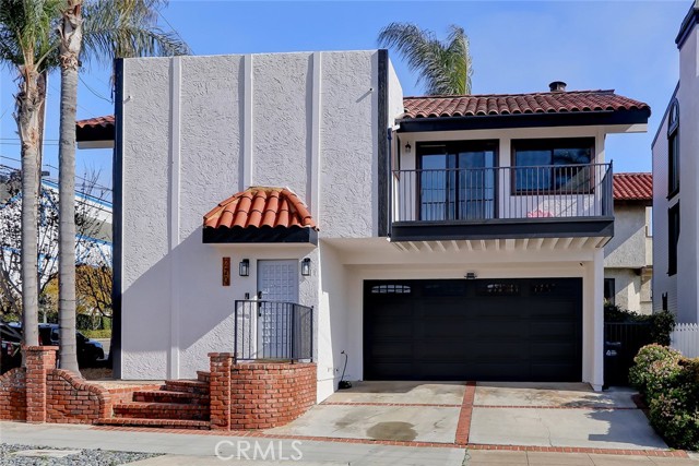 220 Beryl Street, Redondo Beach, California 90277, 2 Bedrooms Bedrooms, ,2 BathroomsBathrooms,Residential,Sold,Beryl,SB23039929