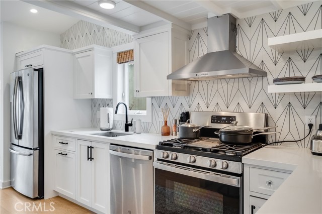 Detail Gallery Image 7 of 18 For 1259 S Coast Hwy #APT B,  Laguna Beach,  CA 92651 - 2 Beds | 2 Baths