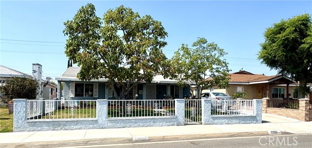 Detail Gallery Image 1 of 10 For 11109 Ratliffe St, Norwalk,  CA 90650 - 2 Beds | 1 Baths