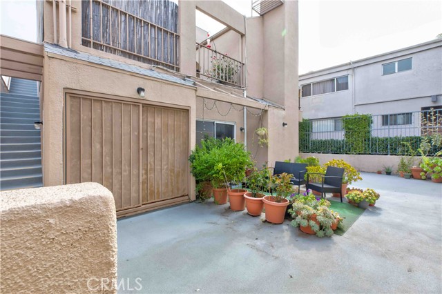 Detail Gallery Image 7 of 18 For 909 N San Vicente Bld, West Hollywood,  CA 90069 - – Beds | – Baths