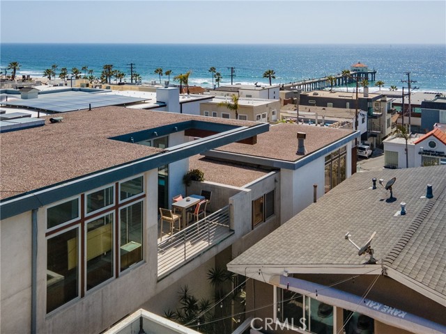 1211 Bayview Drive, Manhattan Beach, California 90266, 4 Bedrooms Bedrooms, ,4 BathroomsBathrooms,Residential,Sold,Bayview,SB21169008