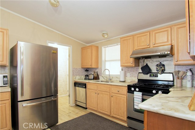 Detail Gallery Image 14 of 27 For 2450 E Hobsonway, Blythe,  CA 92225 - 3 Beds | 2 Baths