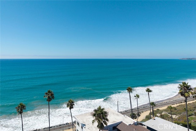Detail Gallery Image 41 of 48 For 1412 Buena Vista #8,  San Clemente,  CA 92672 - 3 Beds | 2/1 Baths