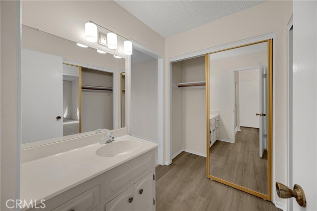 Detail Gallery Image 9 of 29 For 11196 Rogers St, Riverside,  CA 92505 - 3 Beds | 2 Baths