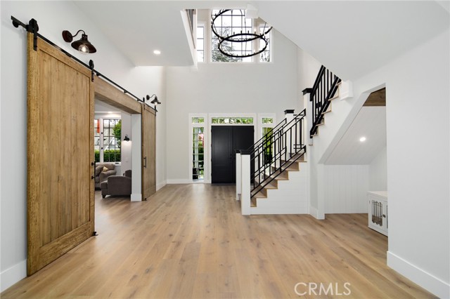 28845 Countryside Drive, Agoura Hills CA: https://media.crmls.org/medias/4dc9c2b1-2a2c-46a3-a893-e96cfd336827.jpg