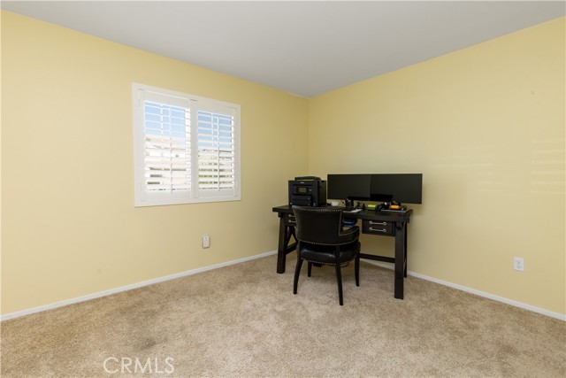 Detail Gallery Image 8 of 32 For 11839 Kirkston, Victorville,  CA 92392 - 3 Beds | 2 Baths