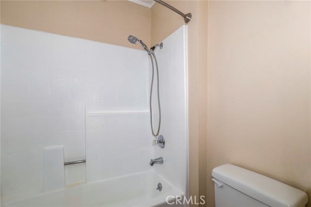 Detail Gallery Image 17 of 26 For 5530 Owensmouth Ave #306,  Woodland Hills,  CA 91367 - 1 Beds | 1 Baths