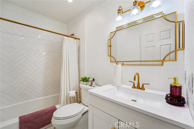 6511 Westview Drive, Riverside CA: https://media.crmls.org/medias/4dcbb696-2114-408d-b41d-2e4f0a28343d.jpg
