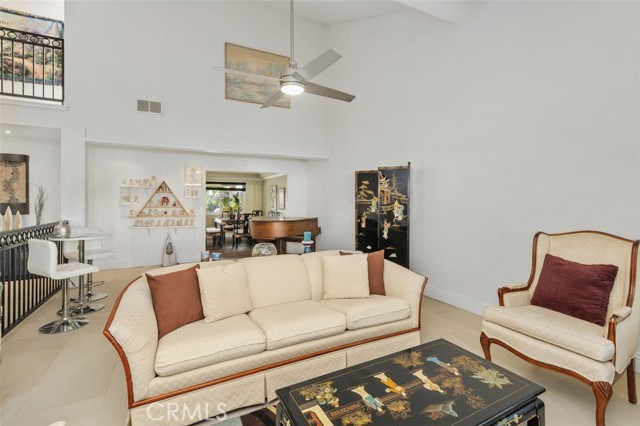 Detail Gallery Image 4 of 38 For 30249 Point Marina Dr, Canyon Lake,  CA 92587 - 3 Beds | 2/1 Baths