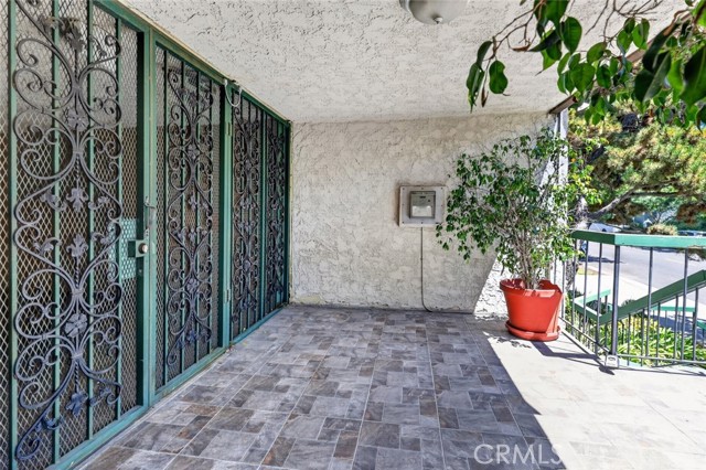 333 Burchett Street, 206 photo 8
