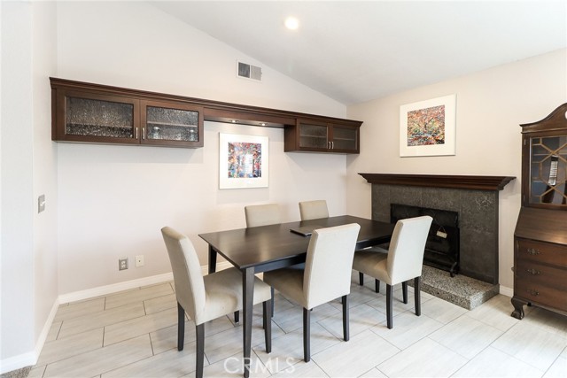 6815 Arthur Court, Chino CA: https://media.crmls.org/medias/4dce773c-c832-408b-bbad-6acce34d6397.jpg