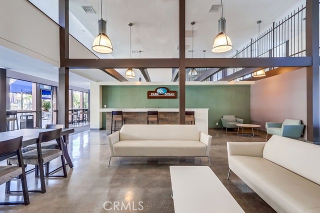 Detail Gallery Image 7 of 39 For 5585 E Pacific Coast #115,  Long Beach,  CA 90804 - 2 Beds | 1 Baths