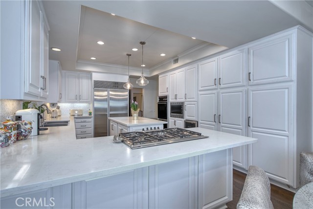 Detail Gallery Image 12 of 30 For 24242 Park Athena, Calabasas,  CA 91302 - 5 Beds | 4/1 Baths