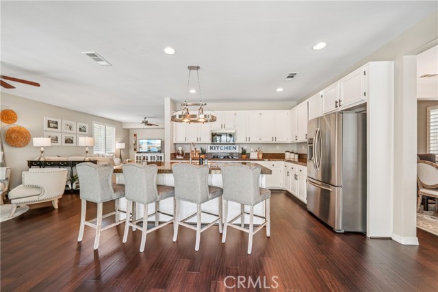 31257 Gatehouse Court, Murrieta CA: https://media.crmls.org/medias/4dcf1470-cf58-4dfc-a09c-462ba0b2759f.jpg