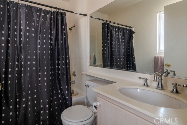 10810 Begonia Street, Adelanto, California 92301, 3 Bedrooms Bedrooms, ,2 BathroomsBathrooms,Single Family Residence,For Sale,Begonia,CV23221215