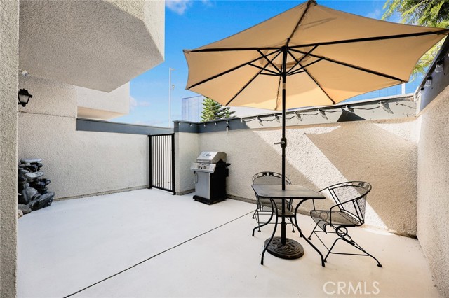 Detail Gallery Image 4 of 38 For 674 E Workman St, Covina,  CA 91723 - 2 Beds | 2/1 Baths