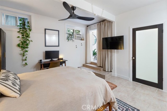 Detail Gallery Image 38 of 64 For 2207 - 2009 Apex Ave, Los Angeles,  CA 90039 - 2 Beds | 2 Baths