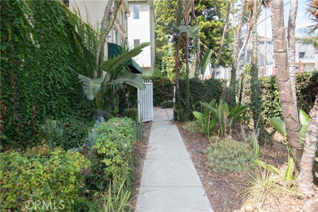 Detail Gallery Image 9 of 11 For 10900 Blix #11,  North Hollywood,  CA 91602 - 1 Beds | 1 Baths