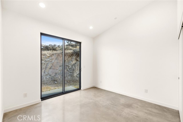 6218 Farrelo Road, Yucca Valley CA: https://media.crmls.org/medias/4dcfe4fe-21f5-42e1-b836-0adca134af94.jpg