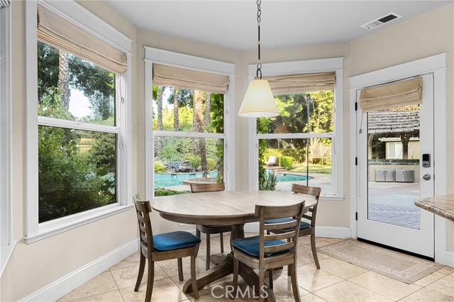 3130 Shady Grove Court, Chico CA: https://media.crmls.org/medias/4dd137e5-10db-44da-b166-b8c4ed051493.jpg