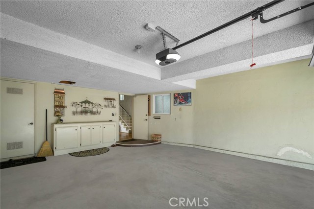 641 13th Street, Manhattan Beach, California 90266, 4 Bedrooms Bedrooms, ,1 BathroomBathrooms,Residential,Sold,13th,SB22214141