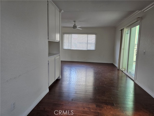 23915 Arlington Avenue, Torrance CA: https://media.crmls.org/medias/4dd1f62b-34cb-435f-9131-6caeb33469af.jpg