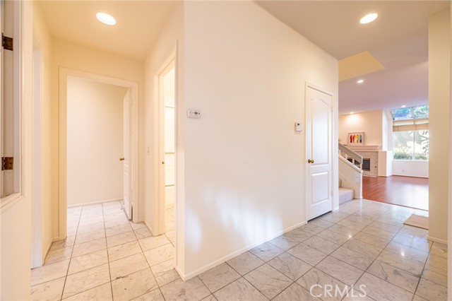 Detail Gallery Image 5 of 55 For 72 Vassar Aisle, Irvine,  CA 92612 - 3 Beds | 3 Baths