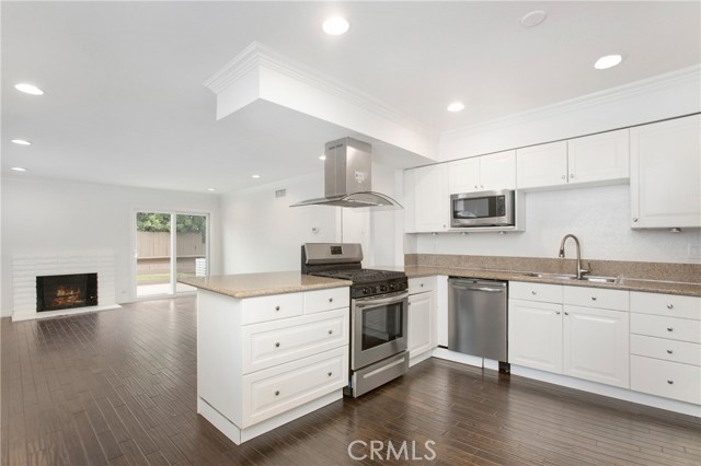 34561 Calle Portola, Dana Point CA: https://media.crmls.org/medias/4dd27e58-8065-497b-abfc-d32886daaa69.jpg