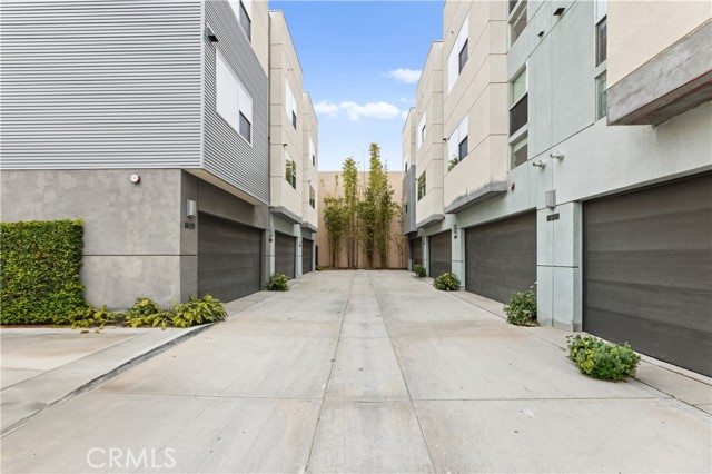 Detail Gallery Image 51 of 51 For 1530 Greenwich Way, Costa Mesa,  CA 92627 - 2 Beds | 3/1 Baths