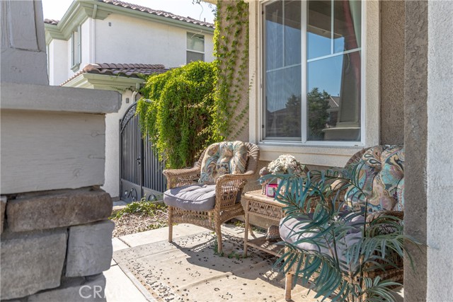 Detail Gallery Image 7 of 47 For 2168 Stonewood, Mentone,  CA 92359 - 4 Beds | 2/1 Baths