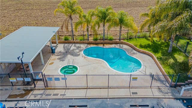 Detail Gallery Image 20 of 32 For 719 Walnut Dr, Lake Elsinore,  CA 92530 - 2 Beds | 2 Baths