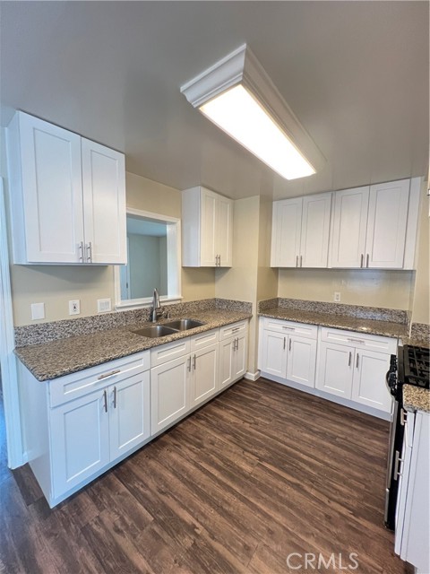 Detail Gallery Image 5 of 19 For 371 N Cleveland St, Orange,  CA 92866 - 2 Beds | 1 Baths