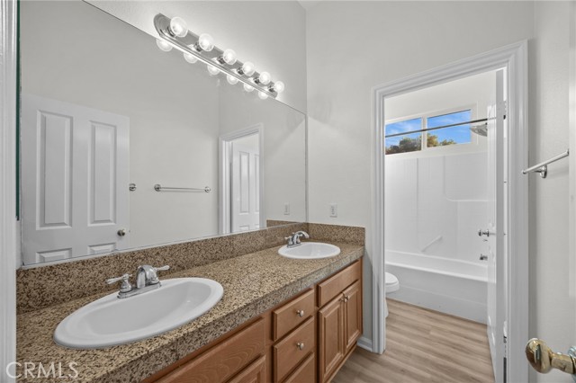 101 Via De La Valle, Lake Elsinore CA: https://media.crmls.org/medias/4dd472fc-2da3-48a4-bd1b-d42d73638102.jpg