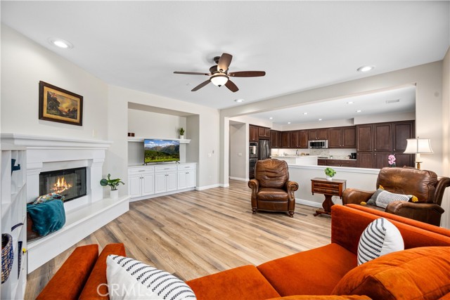 Detail Gallery Image 6 of 33 For 28264 Spring Creek Way, Menifee,  CA 92585 - 4 Beds | 3 Baths