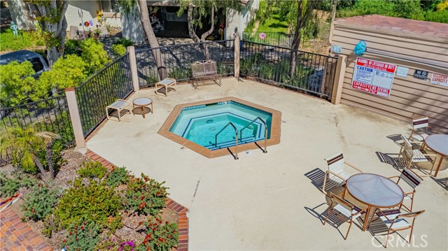 Detail Gallery Image 40 of 59 For 38285 Oaktree, Murrieta,  CA 92562 - 2 Beds | 2/1 Baths