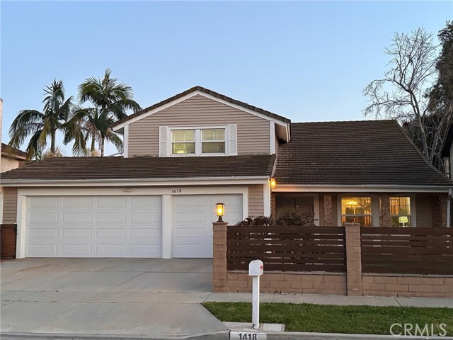 Detail Gallery Image 1 of 1 For 1418 Franzen Ave, Santa Ana,  CA 92705 - 4 Beds | 2/1 Baths