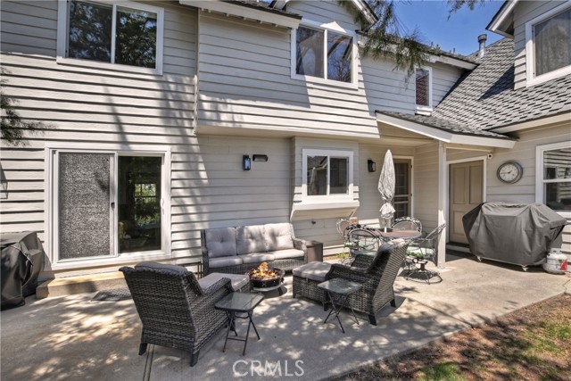 Detail Gallery Image 24 of 54 For 27513 St Bernard Ln, Lake Arrowhead,  CA 92352 - 5 Beds | 3 Baths