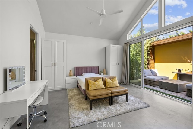 Detail Gallery Image 17 of 53 For 18177 Knoll Hill, Granada Hills,  CA 91344 - 4 Beds | 4/1 Baths