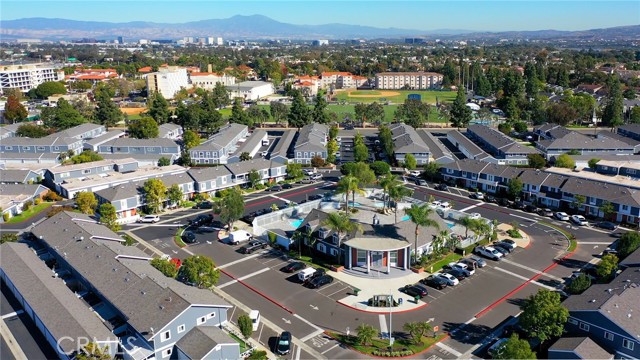 Detail Gallery Image 22 of 28 For 135 Morristown Ln, Costa Mesa,  CA 92626 - 2 Beds | 2 Baths